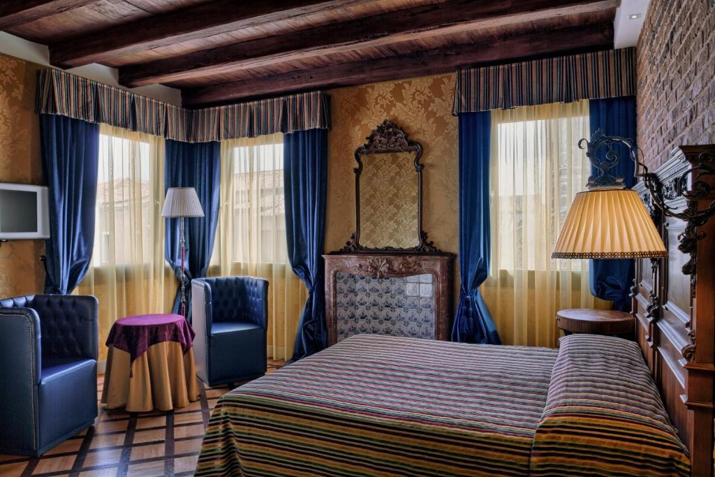 Bed and breakfast B&B Bloom for wine and prosecco tasting tour in Venice