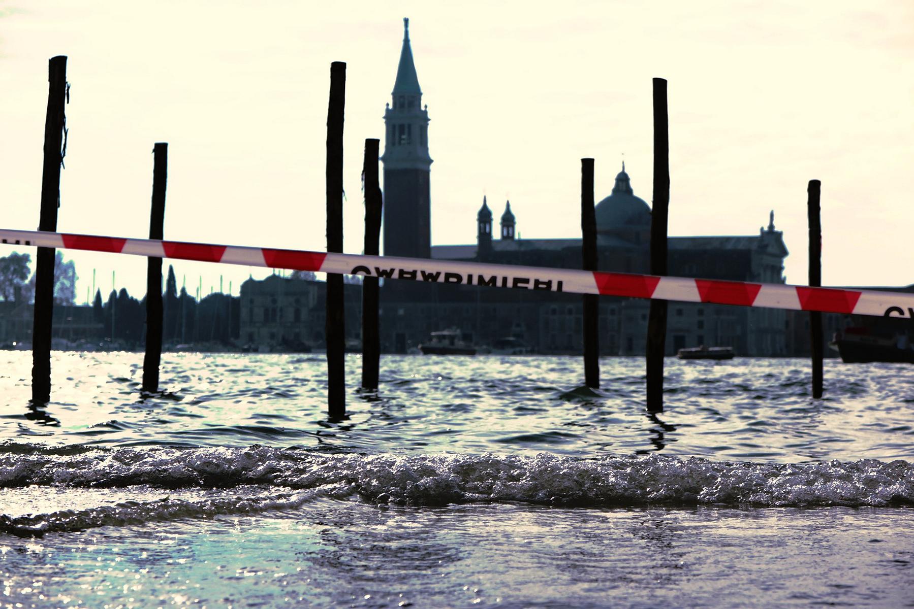 Venedig überlutet vom Hochwasser "Acqua alta"