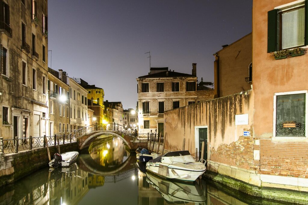 Tipps und Tricks für eine gelungene Hotelbuchung in Venedig.