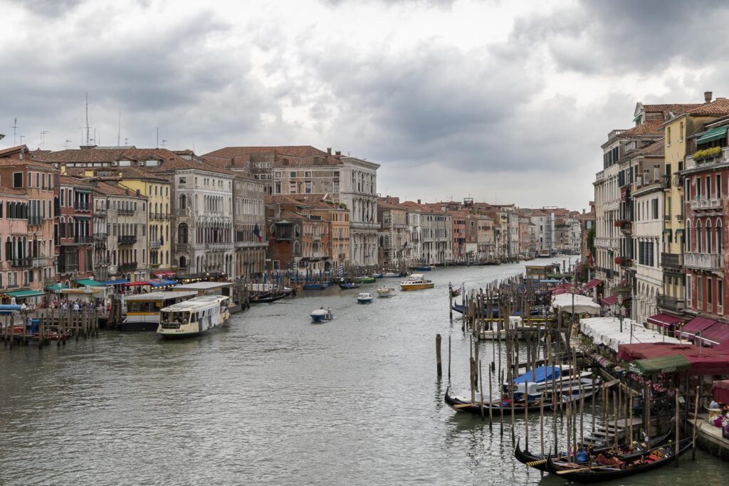 Praktische Tipps für deine Traghetto-Fahrt in Venedig