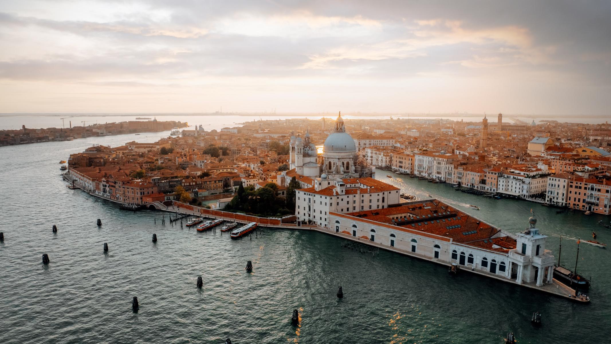 Grünflächen in Venedig: Parks und öffentliche Gärten der Lagunenstadt