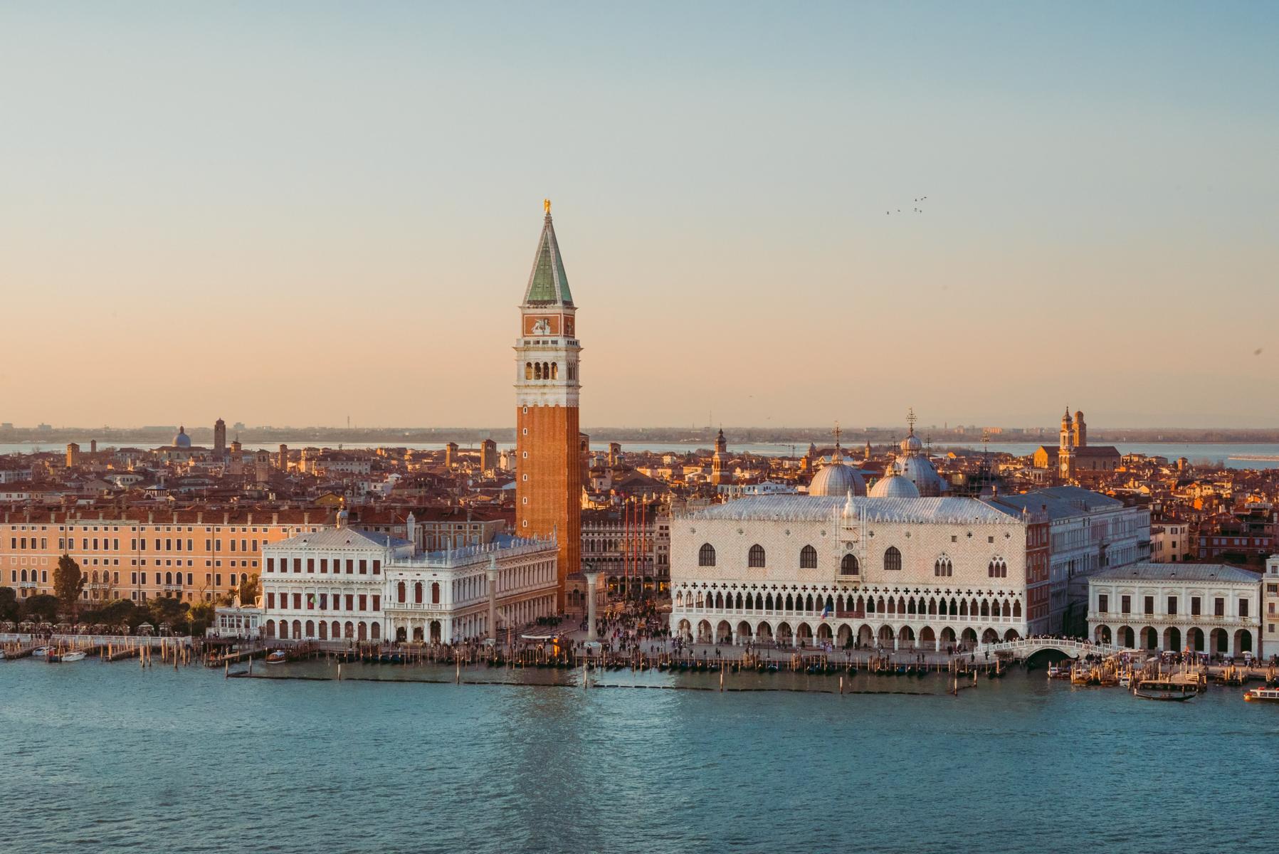 Gefährliche Gebiete und Sicherheit in Venedig – Alles über Taschendiebstahl & Touristenfallen, und wie du sie vermeidest