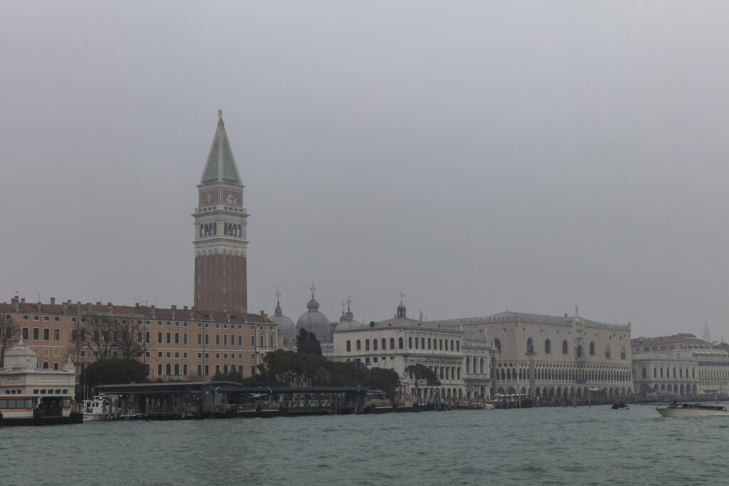 In der Nähe des Markusplatz findest du die Giardini Reali in Venedig.