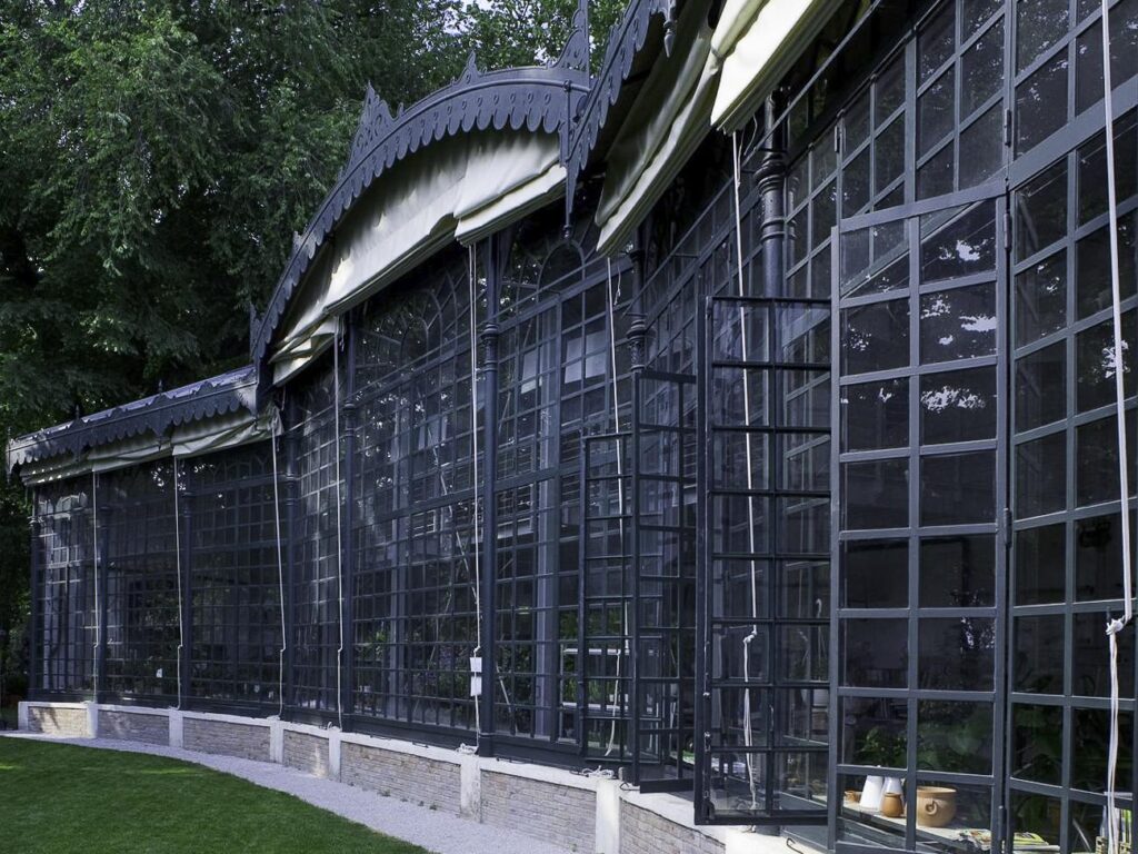 Das Coffee House der Serra dei Giardini in Castello.