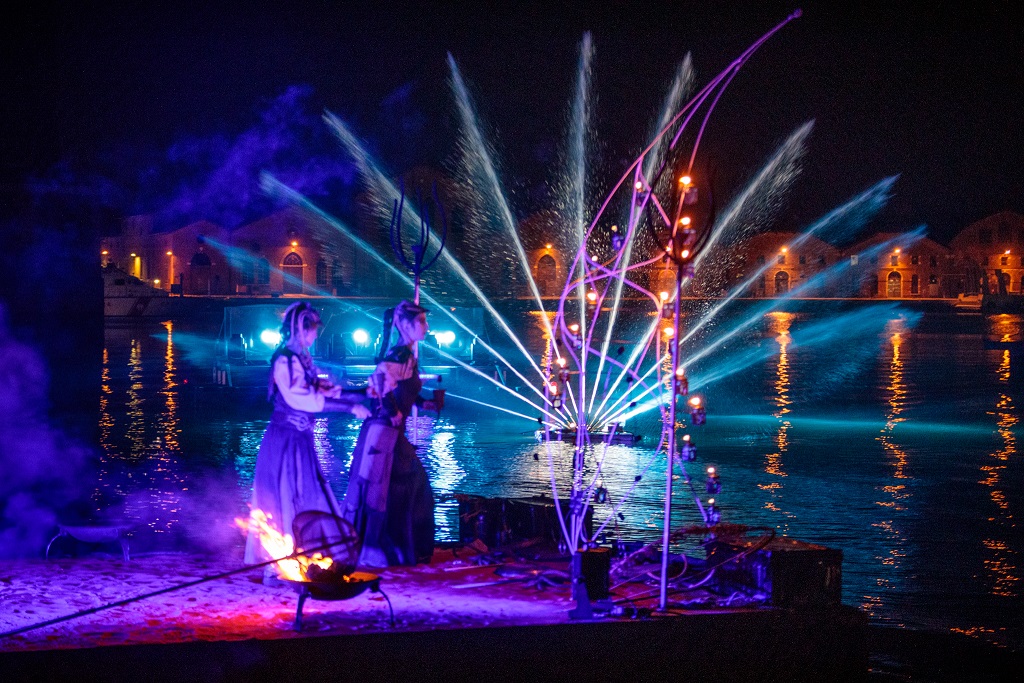 Arsenale Water Show 2024 - mit freundlicher Genehmigung der Presseabteilung des Karnevals: https://carnevale.venezia.it/